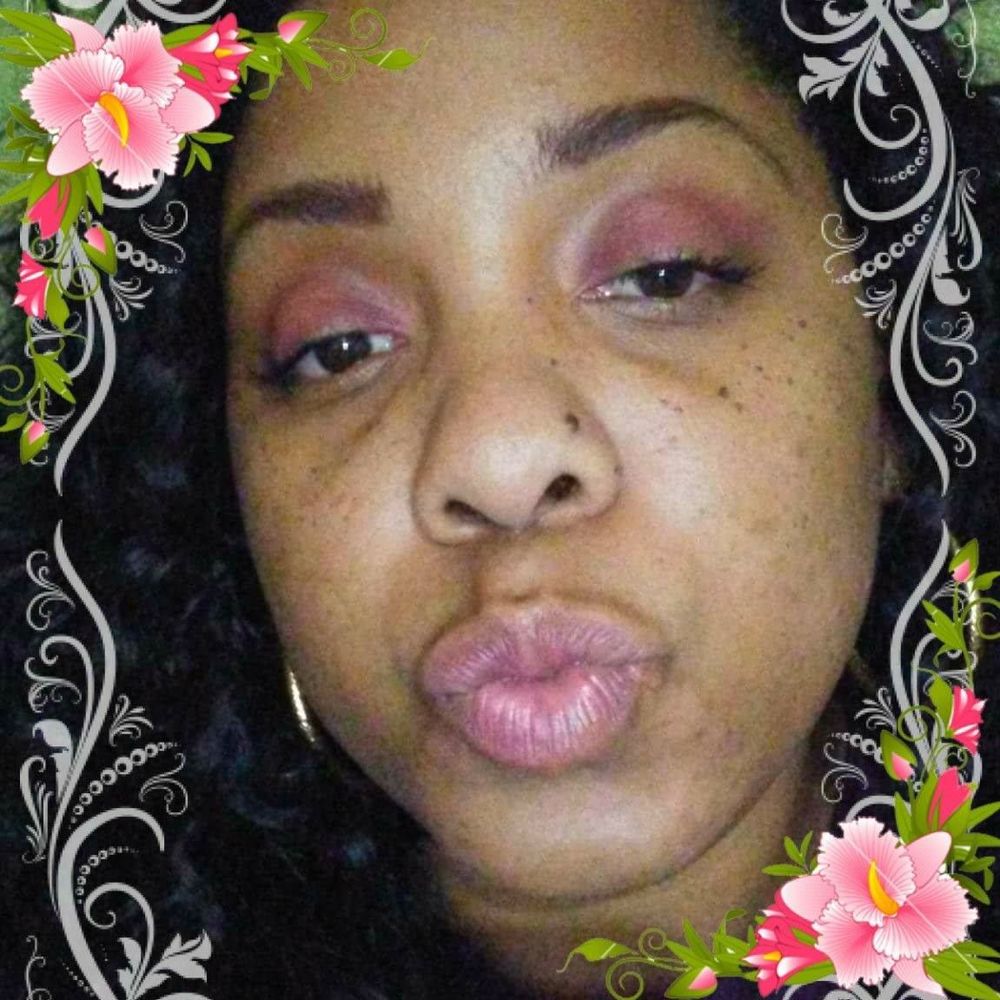 Meet your Posher, Keshia